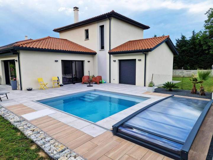 Installation de mini-piscine Lyon